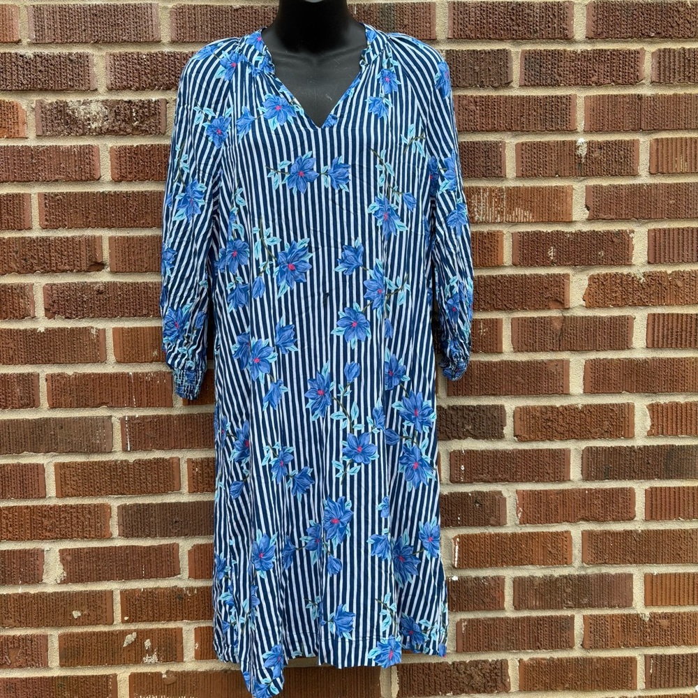 Draper James Dress Size M Blue Striped Floral Shirt 100% Rayon